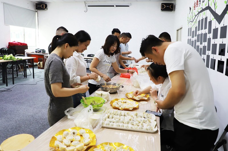 油煙凈化器，油煙凈化設(shè)備，油煙凈化機(jī)