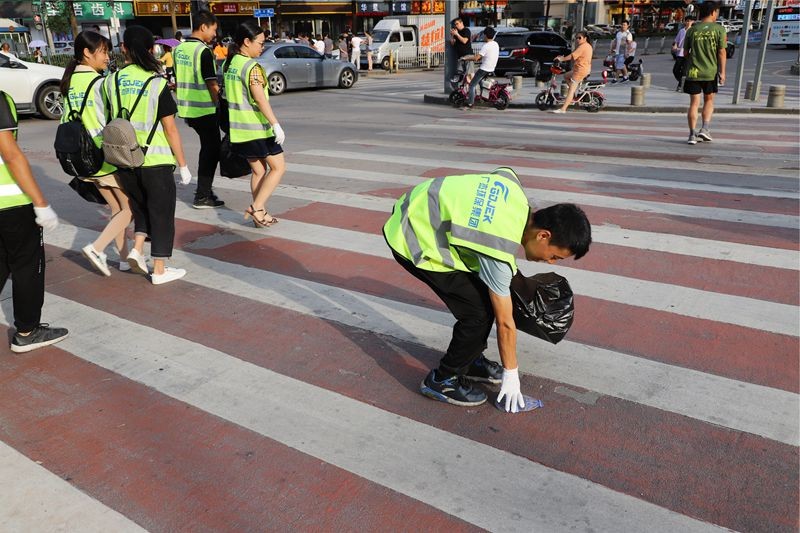 油煙凈化器，油煙凈化設(shè)備，油煙凈化機