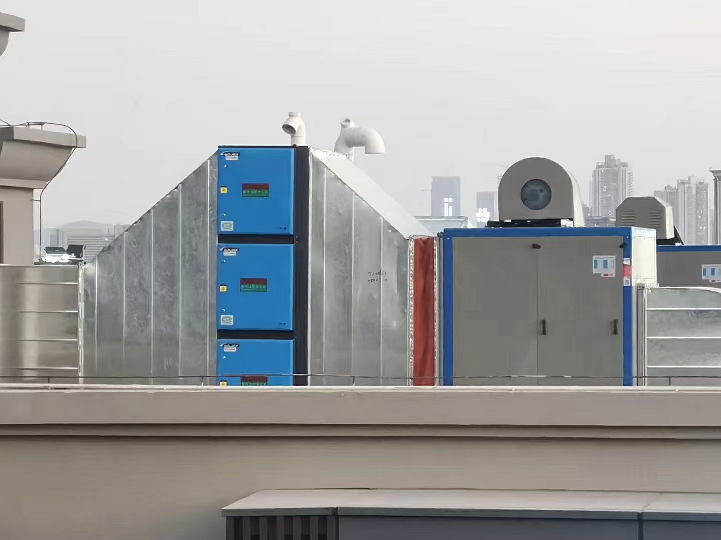油煙凈化器，油煙凈化設(shè)備，油煙凈化機