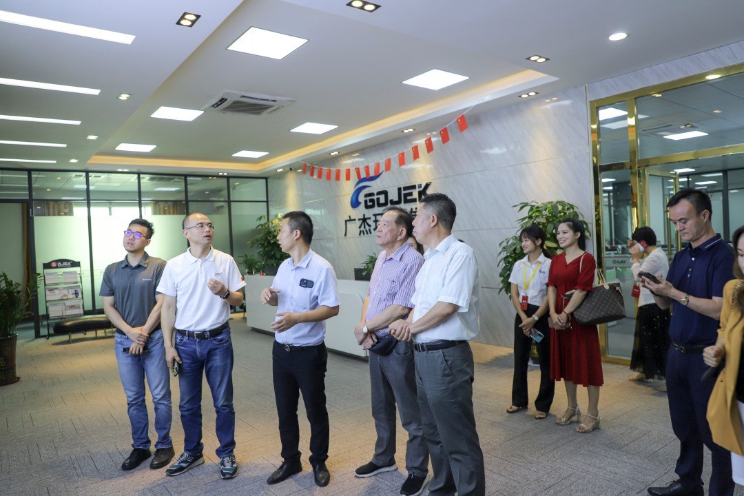 油煙凈化器，油煙凈化設(shè)備，油煙凈化機(jī)