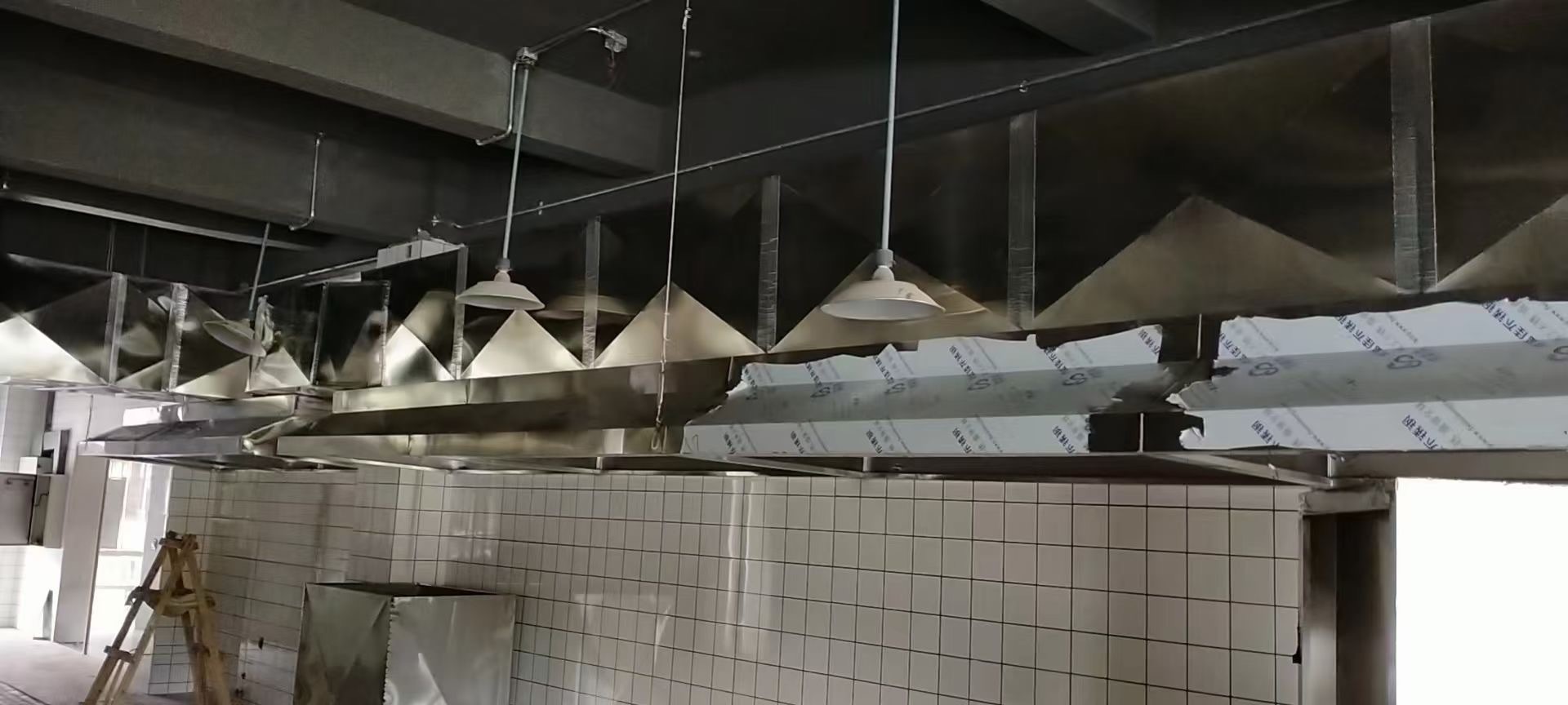 油煙凈化器，油煙凈化設(shè)備，油煙凈化機(jī)