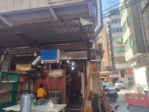 油煙凈化器，油煙凈化設(shè)備，油煙凈化機(jī)