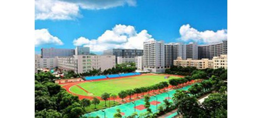 廣杰 GOJEK：深圳市奮達職業(yè)技術(shù)學(xué)校14萬風量油煙凈化案例！
